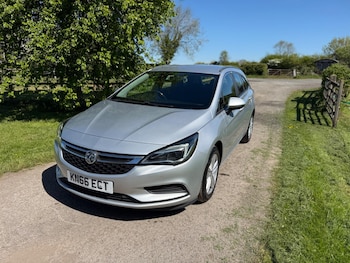 Used Vauxhall Astra 2017 for sale - 78375092: Photo