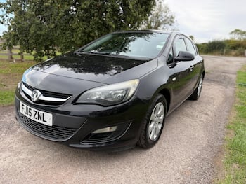 Used Vauxhall Astra 2015 for sale - 79740510: Photo