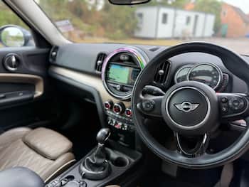 Used MINI Countryman 2017 for sale - 79670054: Photo