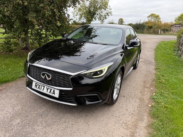 Used Infiniti Q30 2017 for sale - 76238541: Photo 10