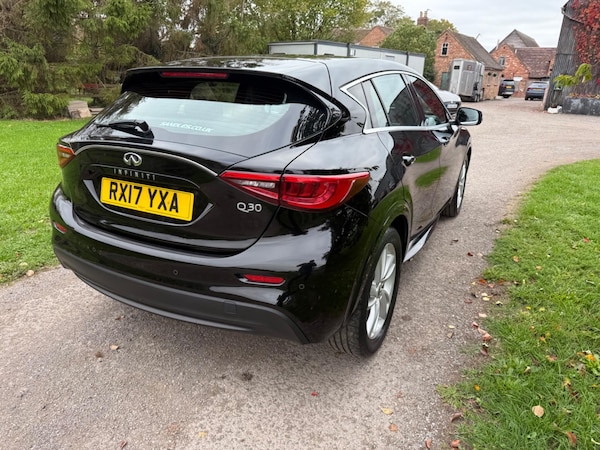 Used Infiniti Q30 2017 for sale - 76238541: Photo 15