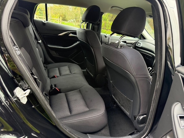 Used Infiniti Q30 2017 for sale - 76238541: Photo 24