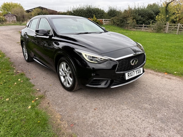 Used Infiniti Q30 2017 for sale - 76238541: Photo 5