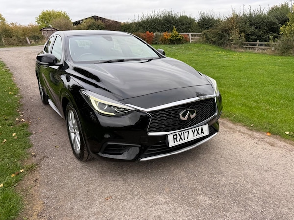 Used Infiniti Q30 2017 for sale - 76238541: Photo 6