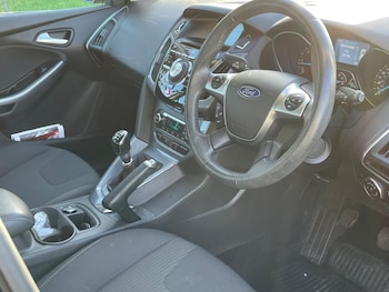 Used Ford Focus 2014 for sale - 77229250: Photo