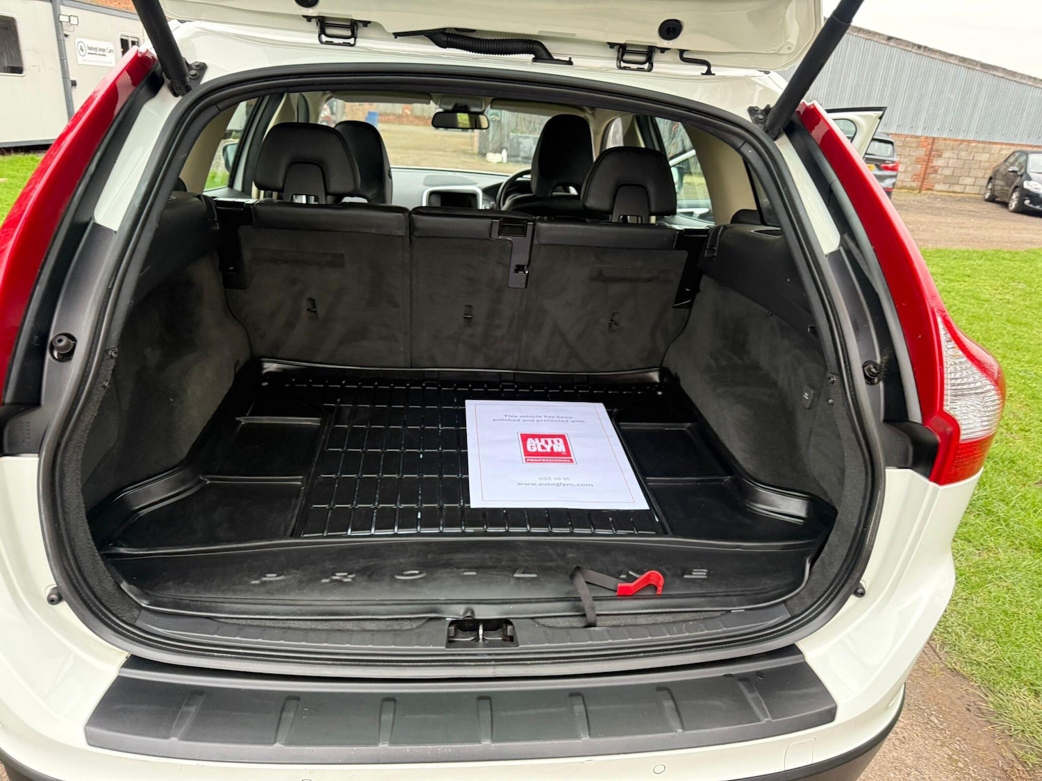 Used Volvo XC60 2012 for sale - 77611449: Photo 19