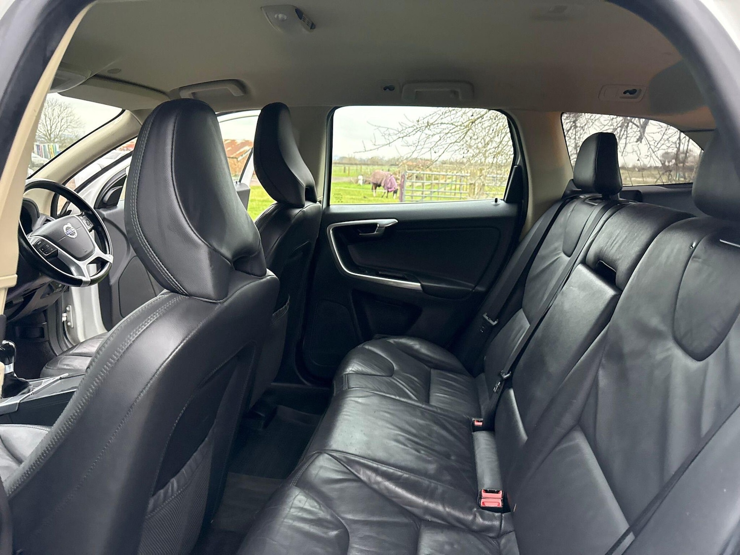 Used Volvo XC60 2012 for sale - 77611449: Photo 33