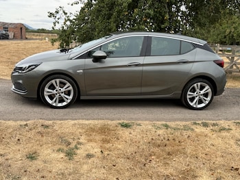 Used Vauxhall Astra 2018 for sale - 79564760: Photo