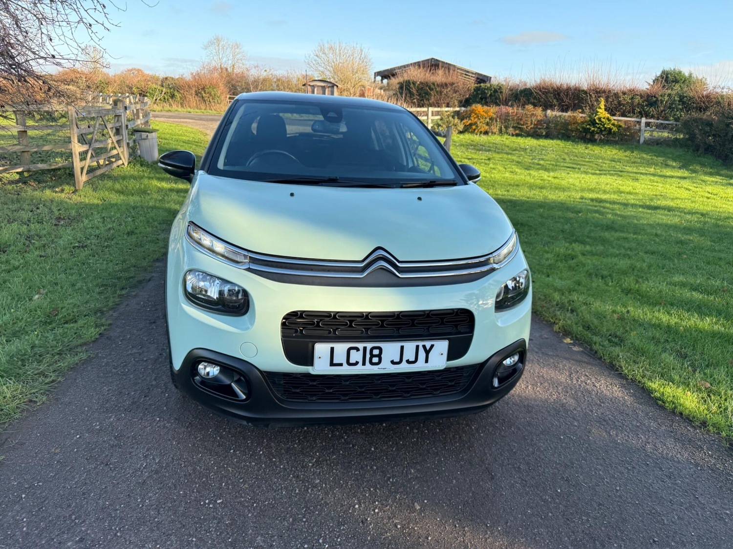 Used Citroen C3 2018 for sale - 76913554: Photo 2