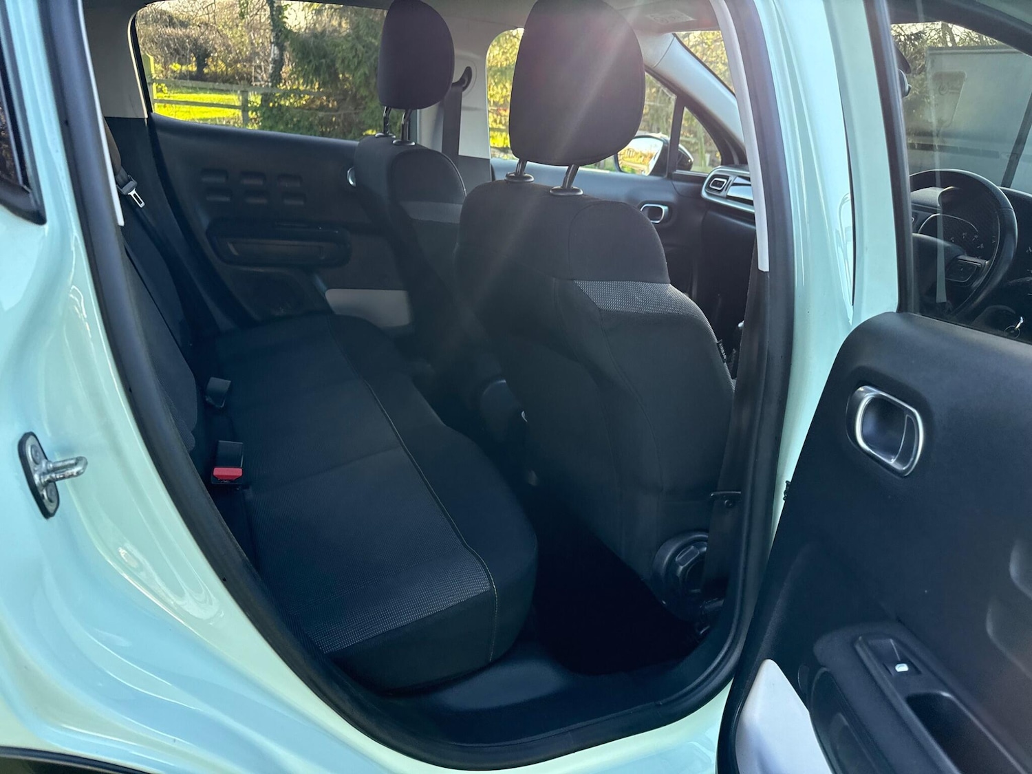 Used Citroen C3 2018 for sale - 76913554: Photo 21