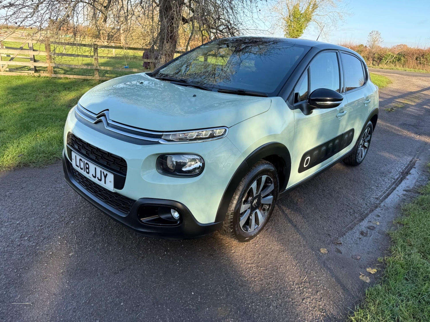 Used Citroen C3 2018 for sale - 76913554: Photo 3