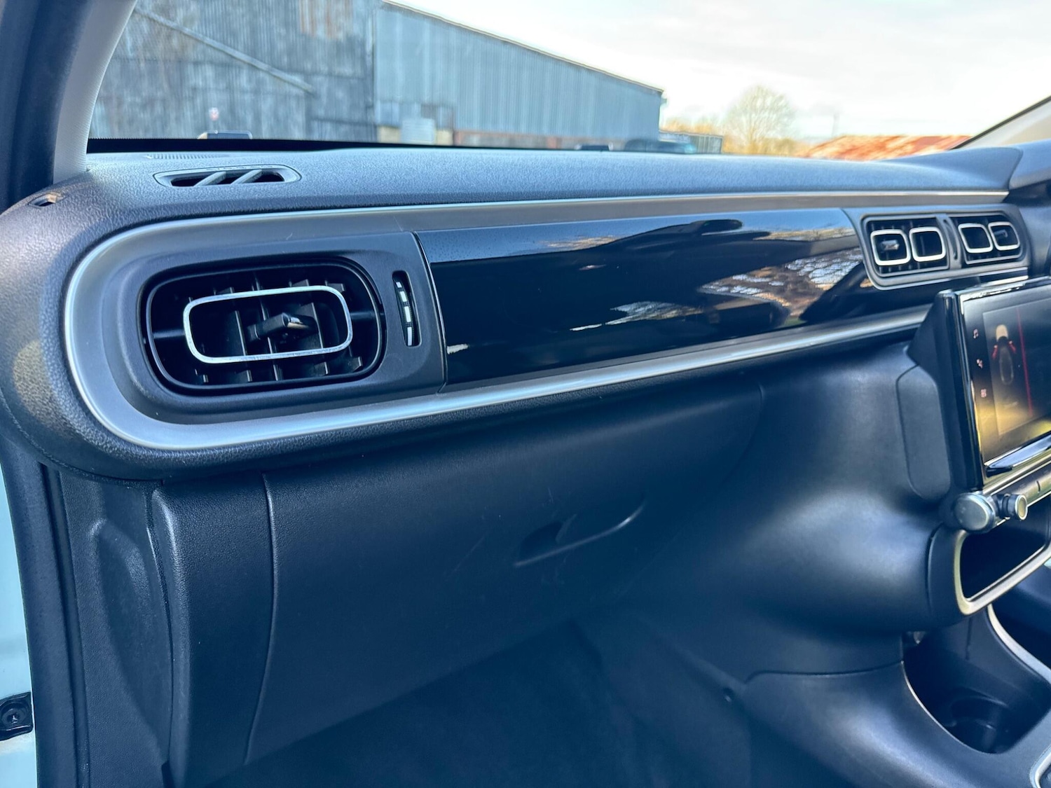 Used Citroen C3 2018 for sale - 76913554: Photo 47