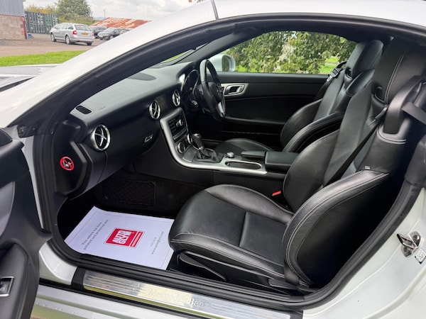 Used Mercedes-Benz SLK 2012 for sale - 75232434: Photo 29
