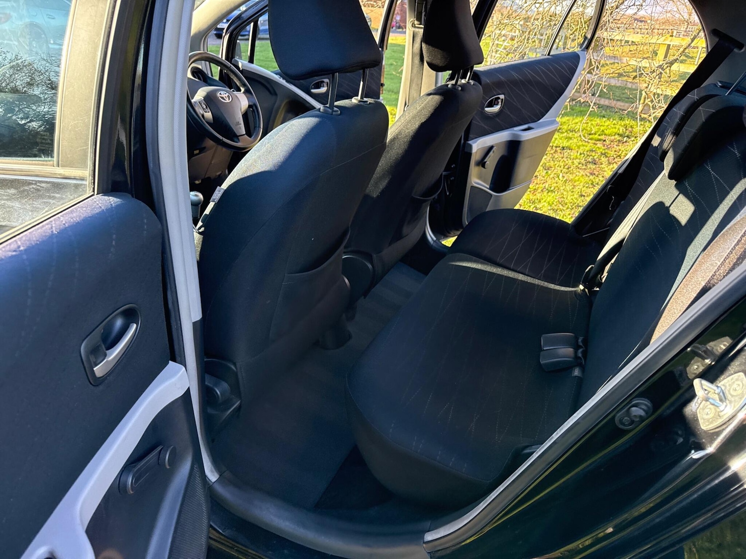 Used Toyota Yaris 2008 for sale - 77456403: Photo 17