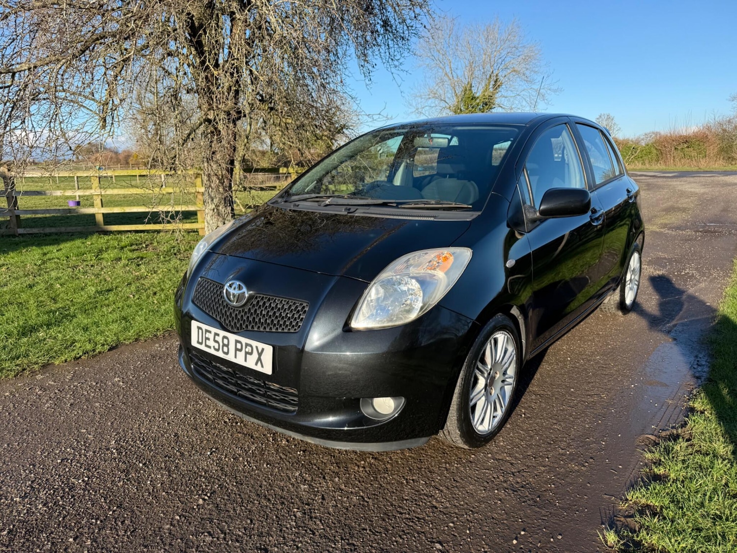 Used Toyota Yaris 2008 for sale - 77456403: Photo 4