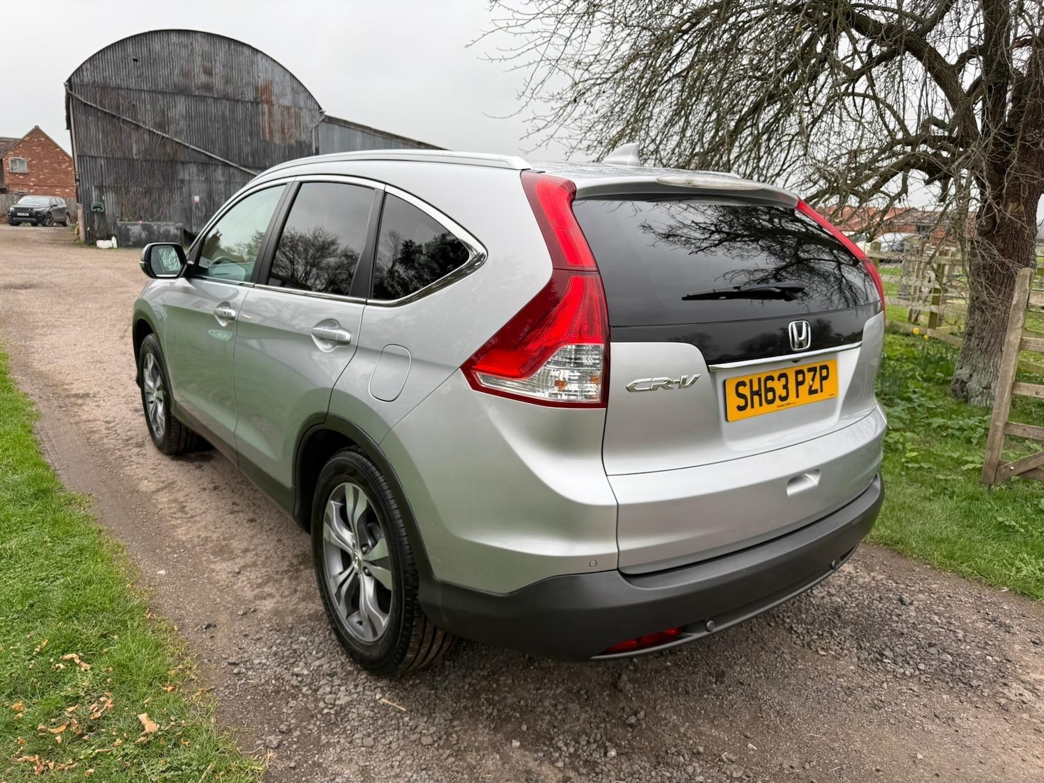 Used Honda CR-V for sale - 77808182: Photo 3