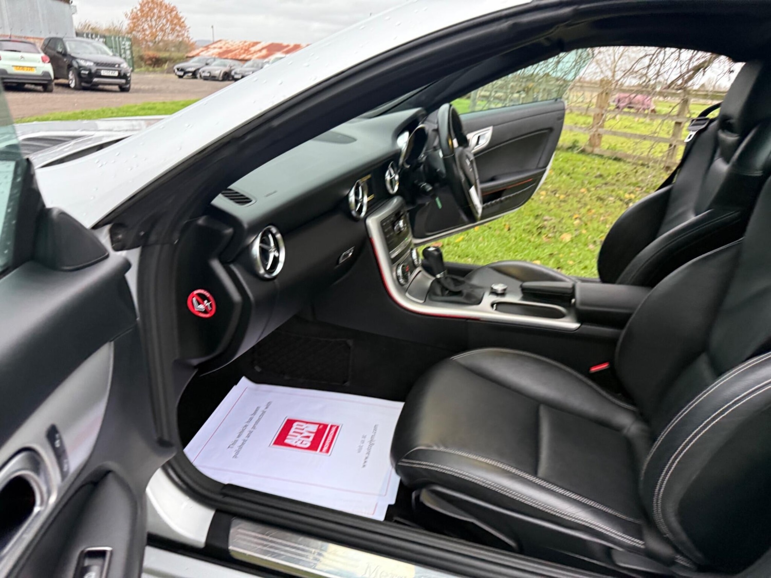 Used Mercedes-Benz SLK 2012 for sale - 76839941: Photo 35