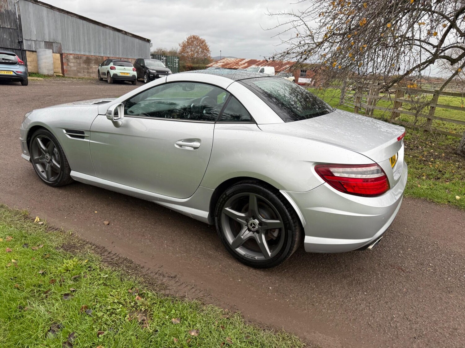 Used Mercedes-Benz SLK 2012 for sale - 76839941: Photo 5
