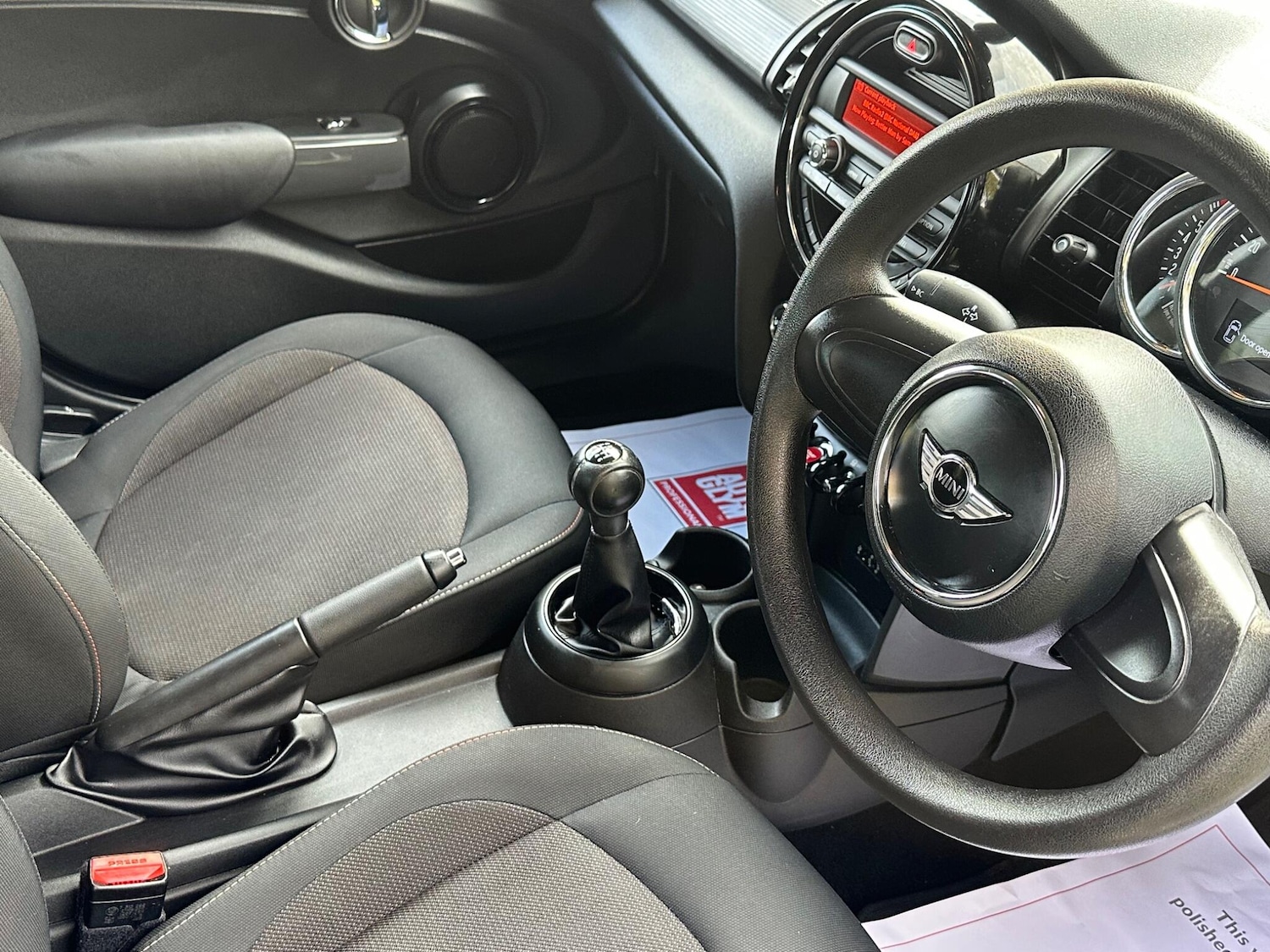 Used MINI Hatch 2017 for sale - 76549953: Photo 17