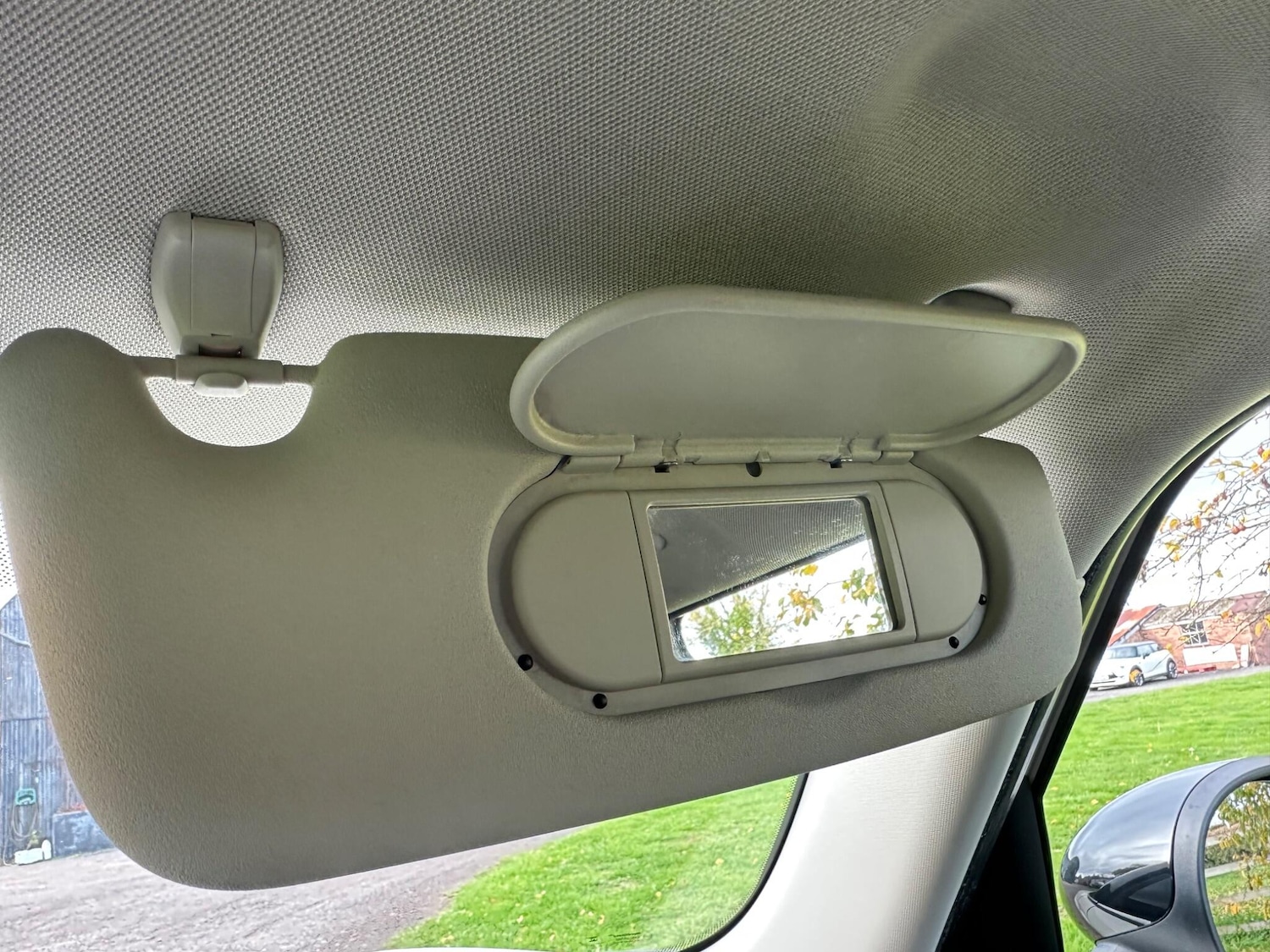 Used MINI Hatch 2017 for sale - 76549953: Photo 28