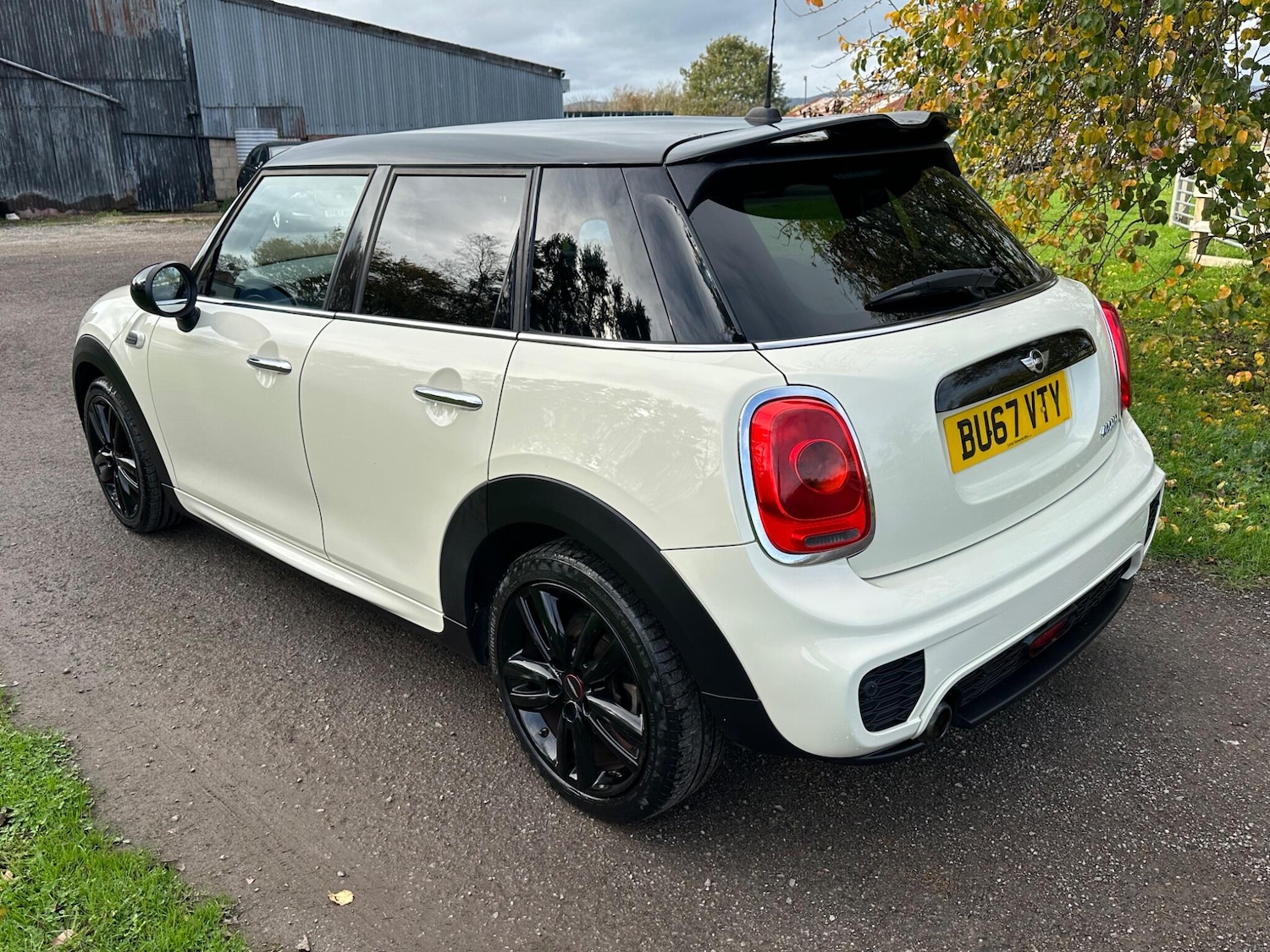Used MINI Hatch 2017 for sale - 76549953: Photo 4