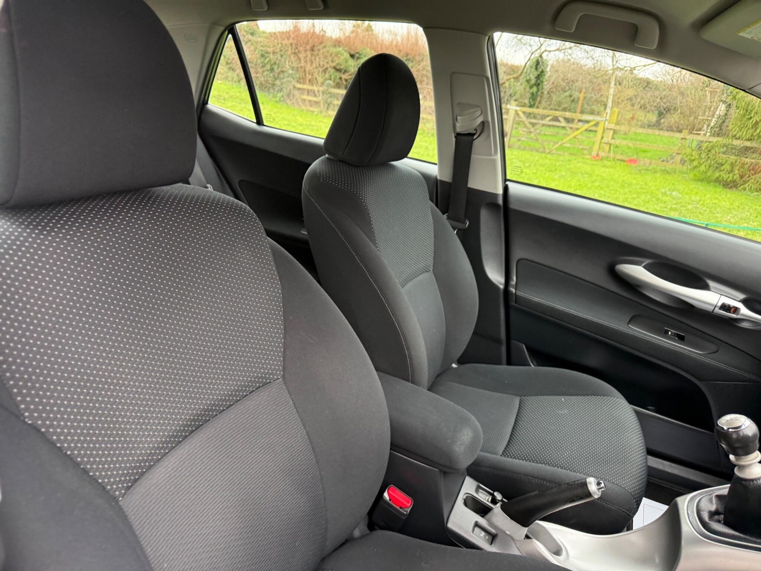 Used Toyota Auris 2011 for sale - 77646895: Photo 16