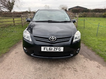 Used Toyota Auris 2011 for sale - 77646895: Photo