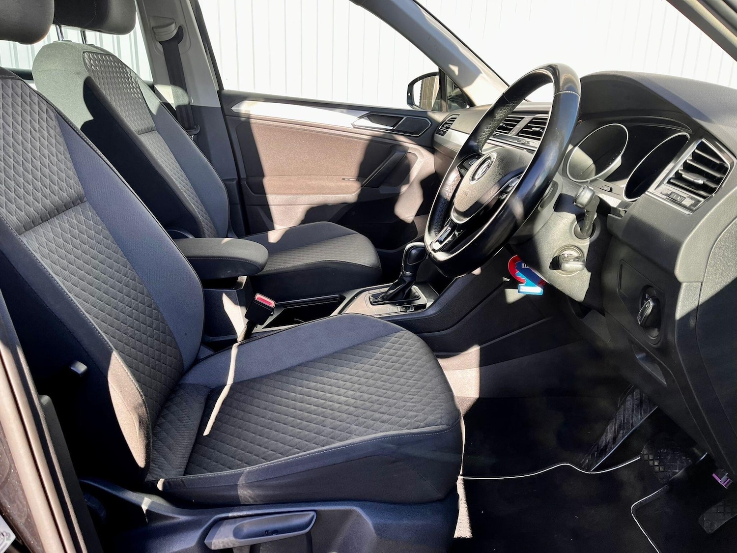 Used Volkswagen Tiguan 2017 for sale - 77130846: Photo 10