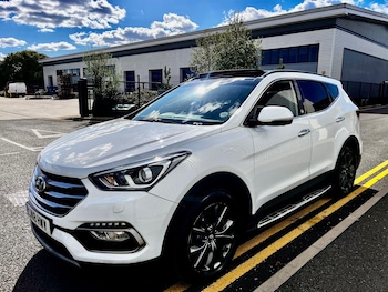 Used Hyundai Santa Fe 2018 for sale - 76031634: Photo 4