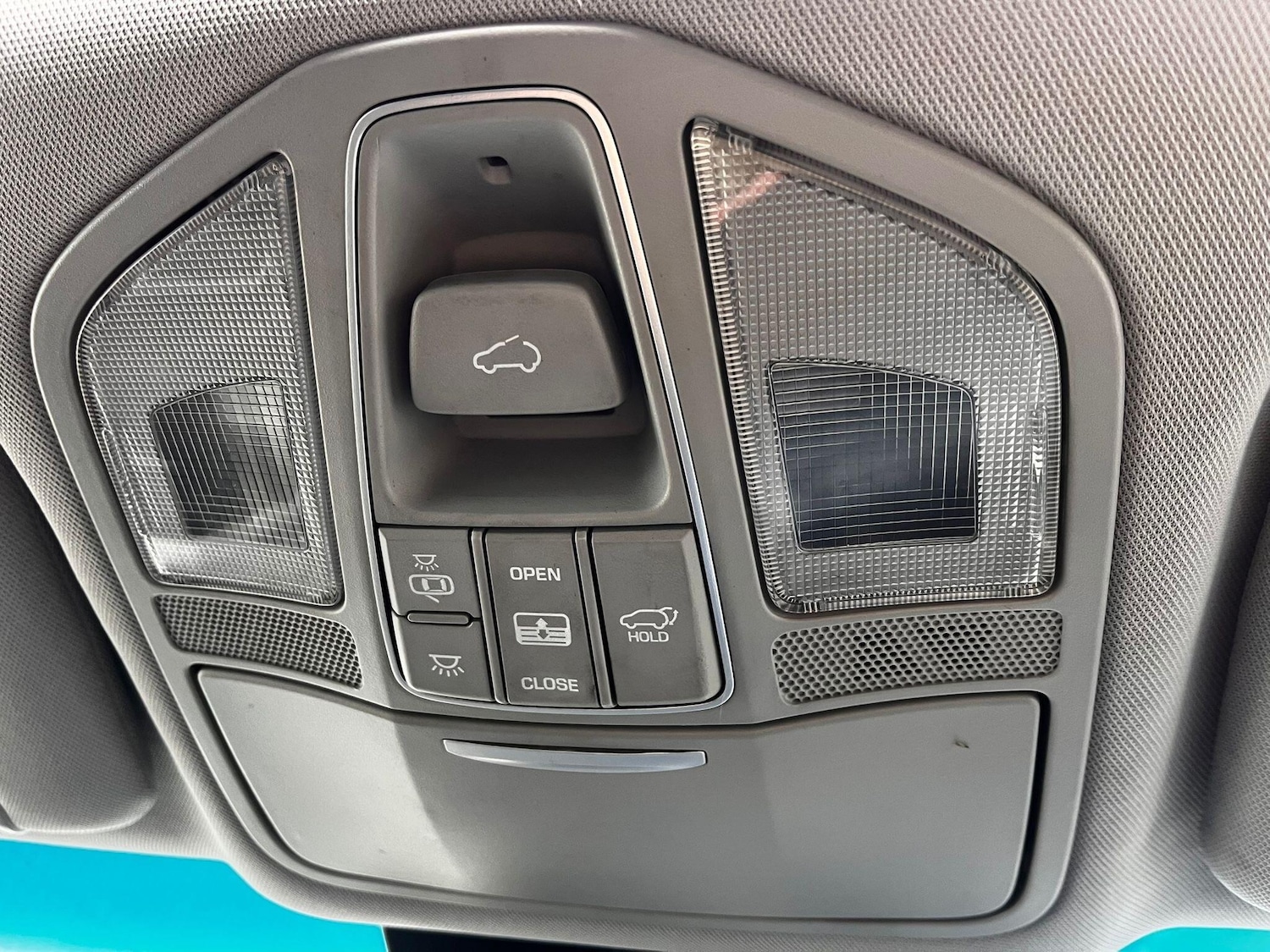 Used Hyundai Santa Fe 2018 for sale - 76031634: Photo 67