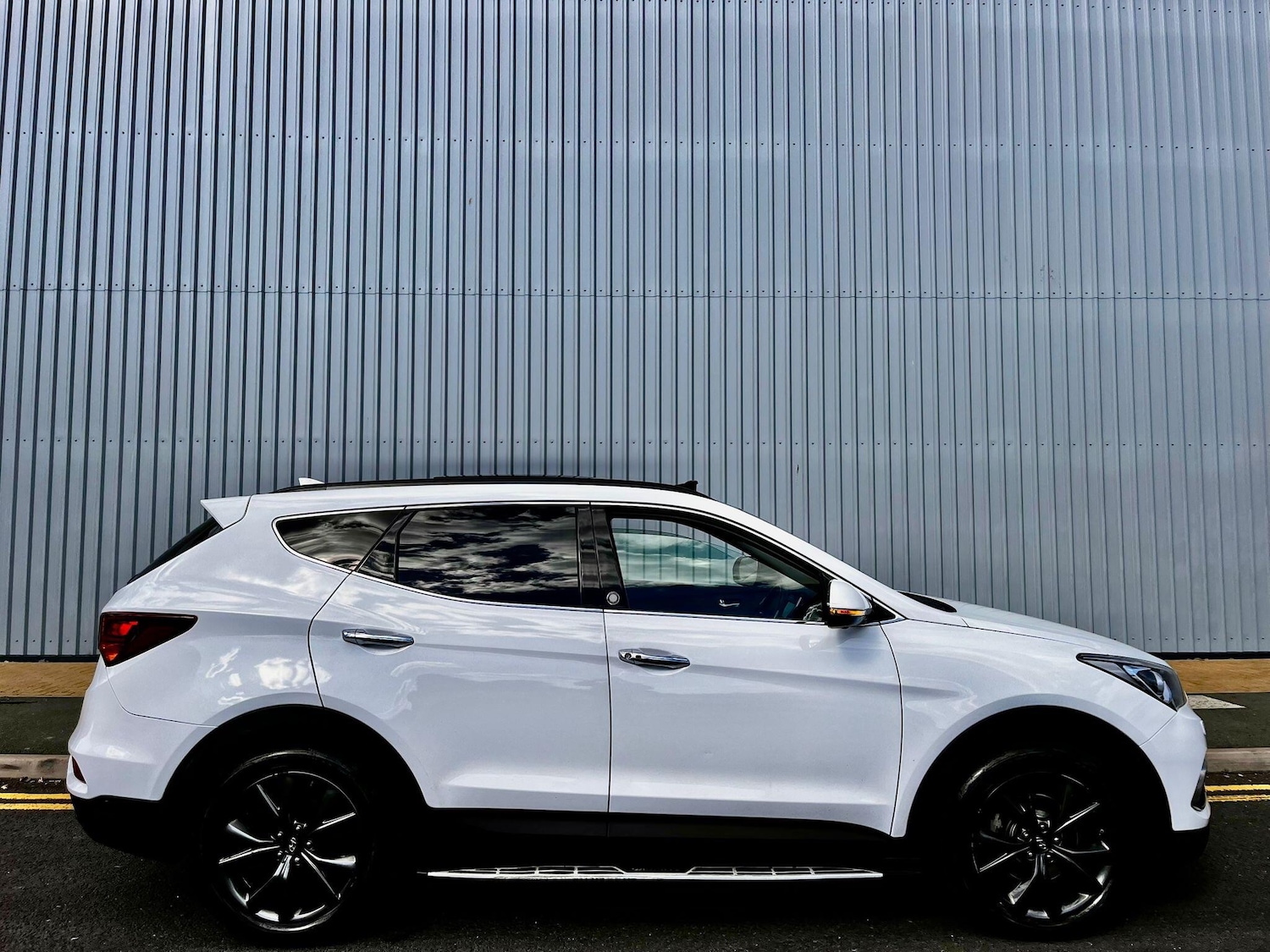 Used Hyundai Santa Fe 2018 for sale - 76031634: Photo 9