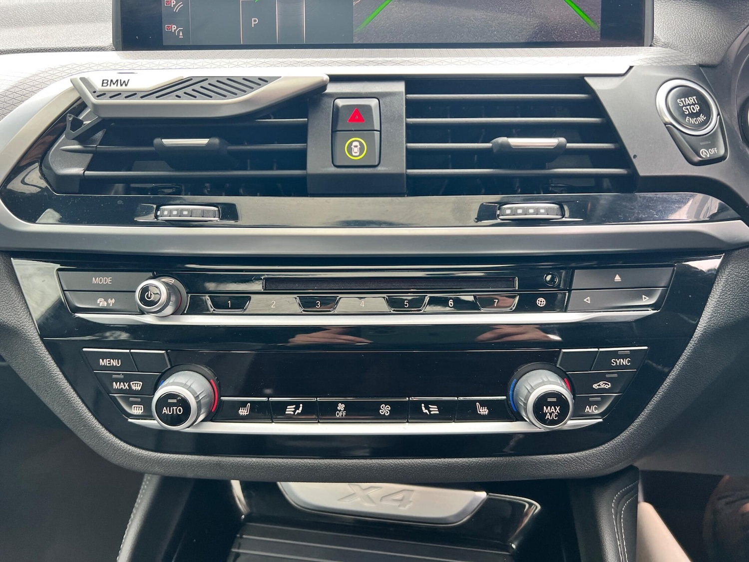 Used BMW X4 2018 for sale - 77883166: Photo 32