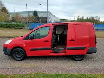Used Peugeot Partner 2014 for sale - 79456482: Photo