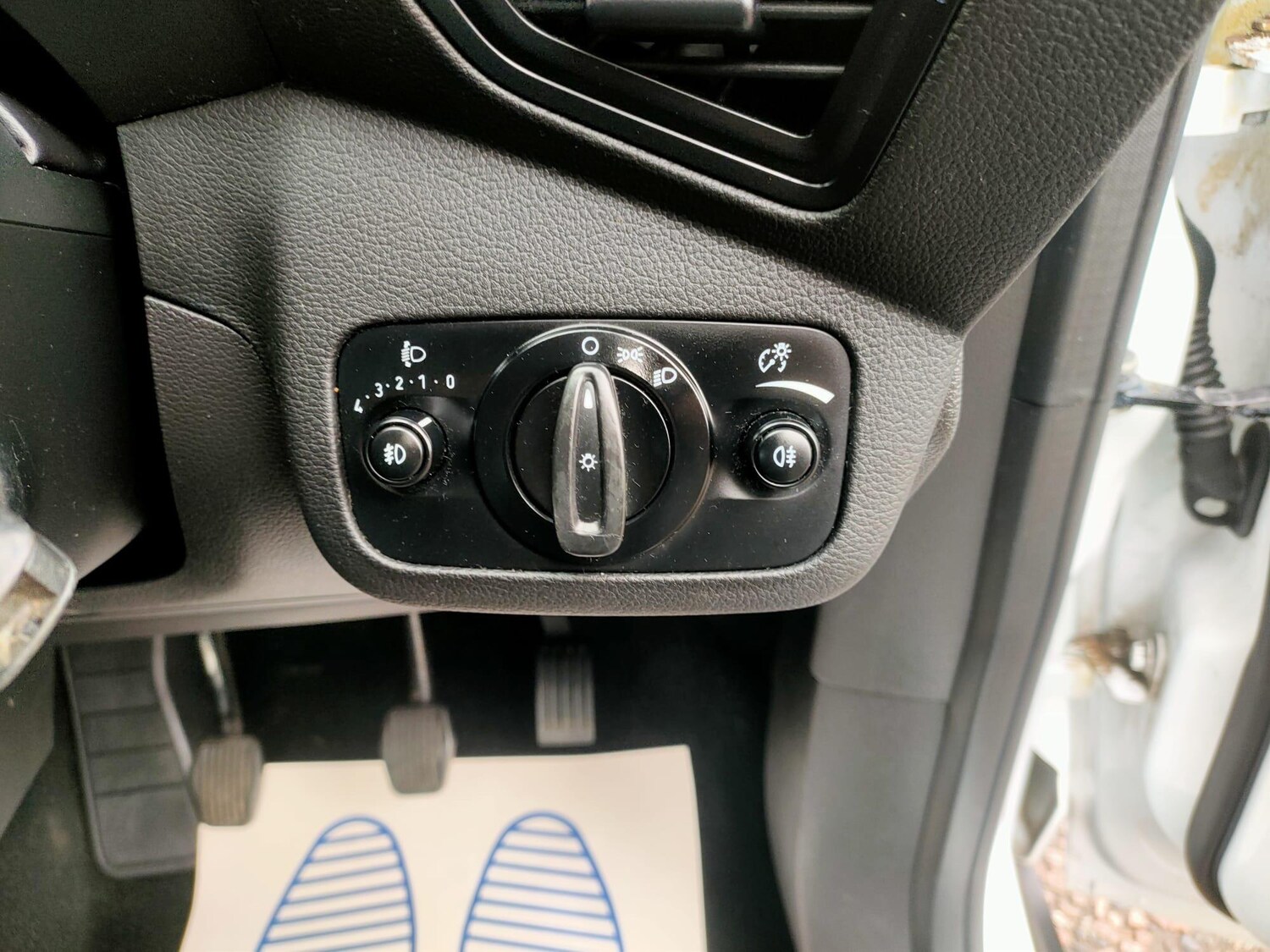 Used Ford Grand C-Max 2017 for sale - 78115176: Photo 25