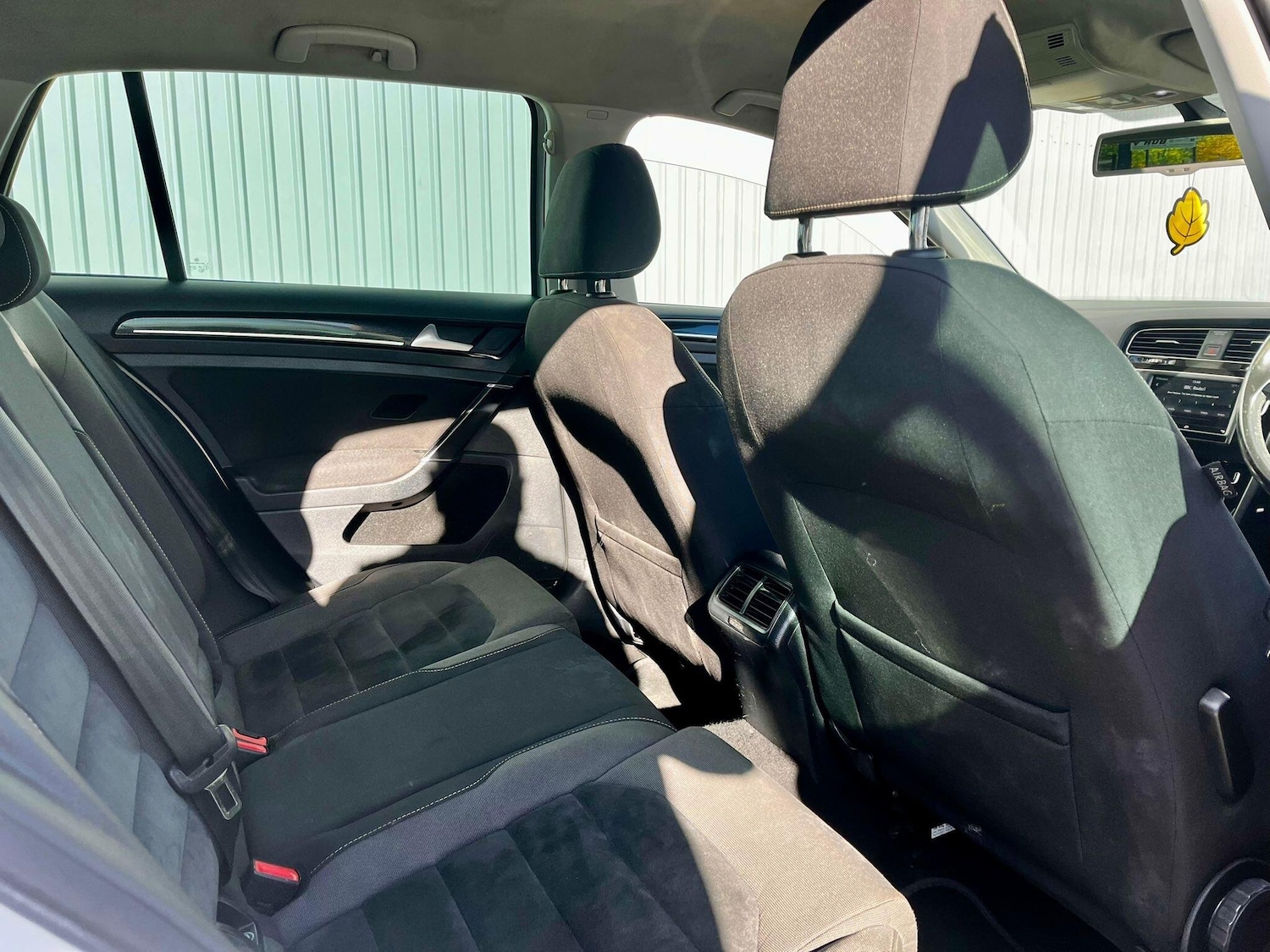 Used Volkswagen Golf 2015 for sale - 76457138: Photo 26