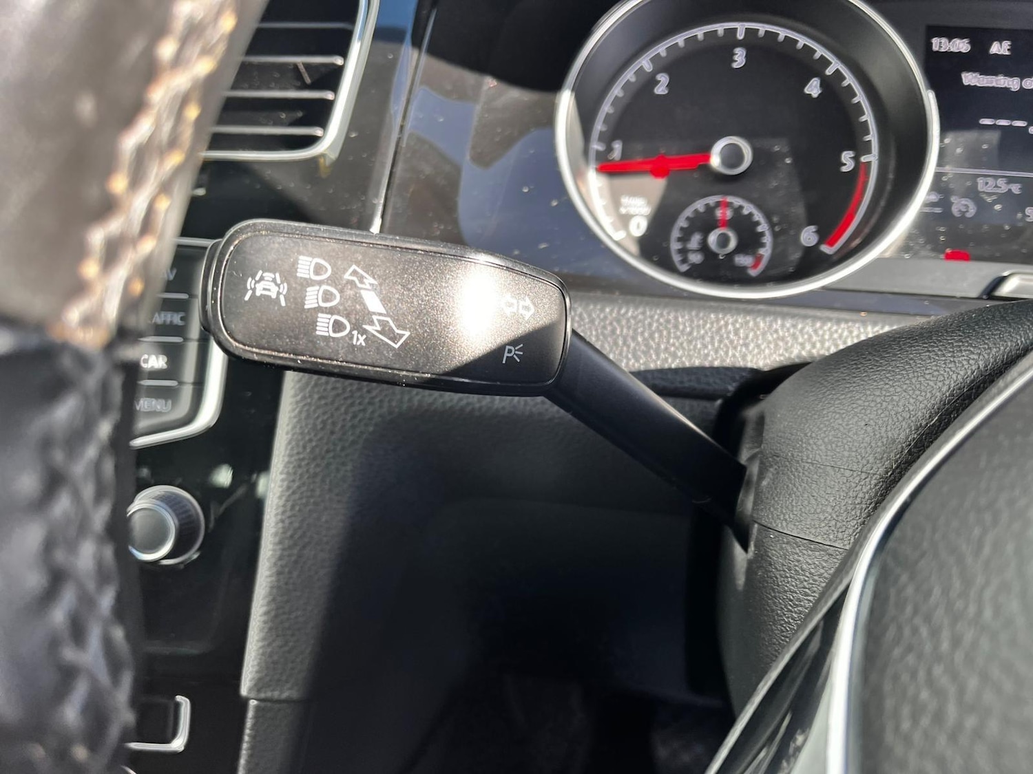 Used Volkswagen Golf 2015 for sale - 76457138: Photo 27