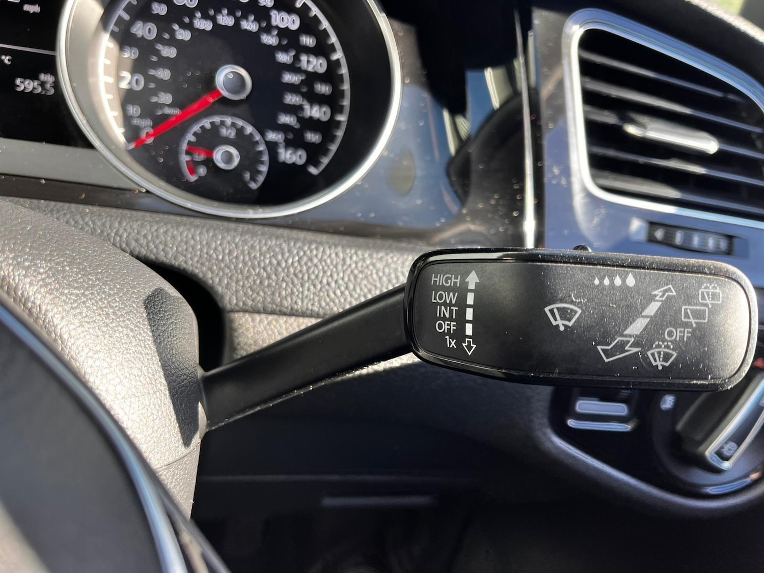 Used Volkswagen Golf 2015 for sale - 76457138: Photo 29