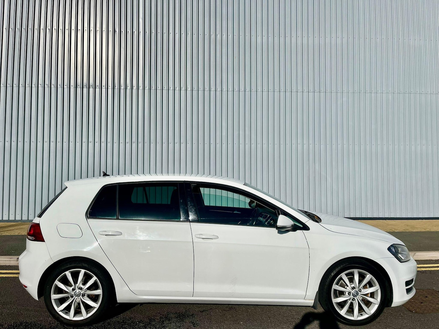 Used Volkswagen Golf 2015 for sale - 76457138: Photo 8