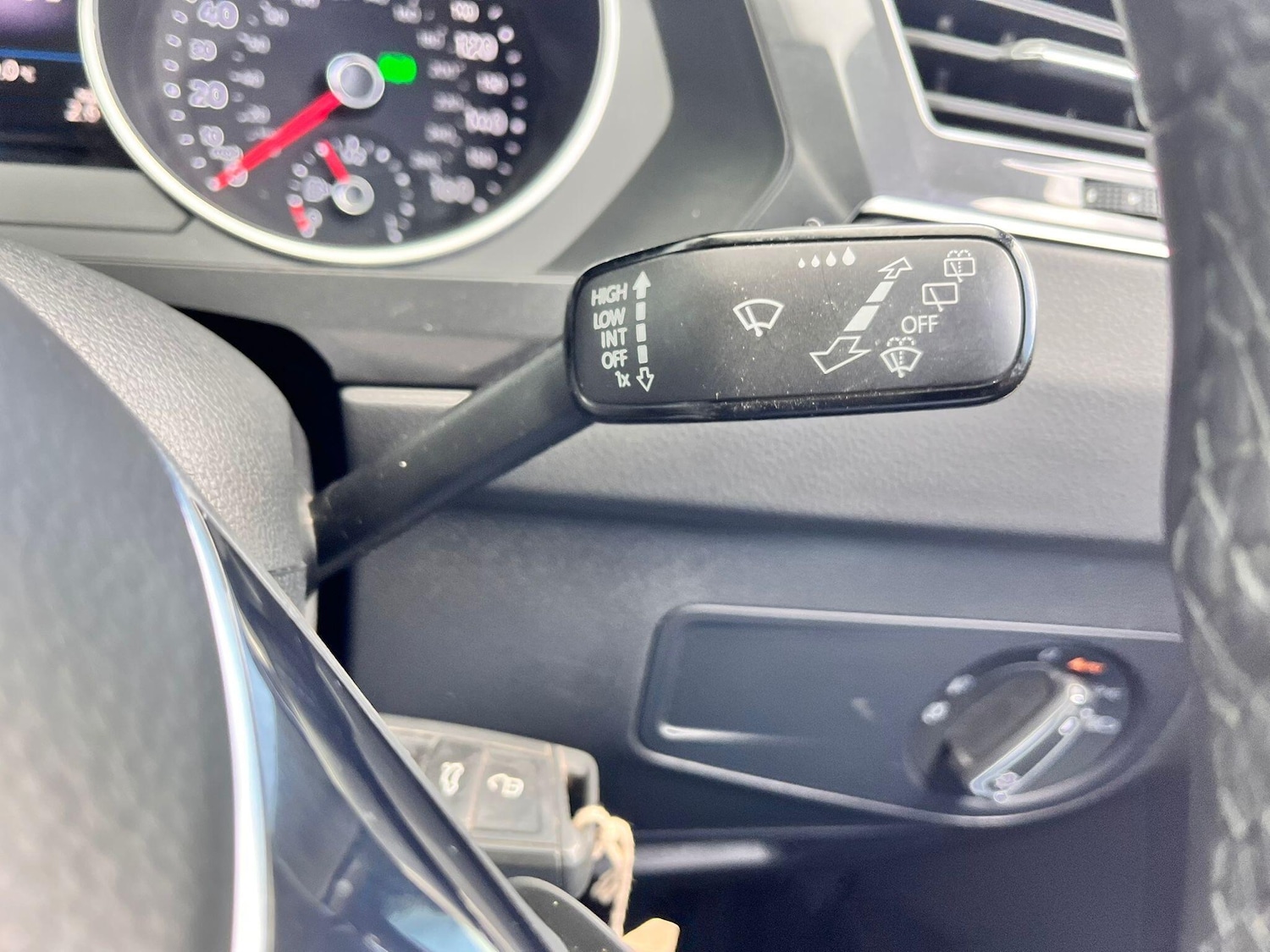 Used Volkswagen Tiguan 2020 for sale - 78127761: Photo 28