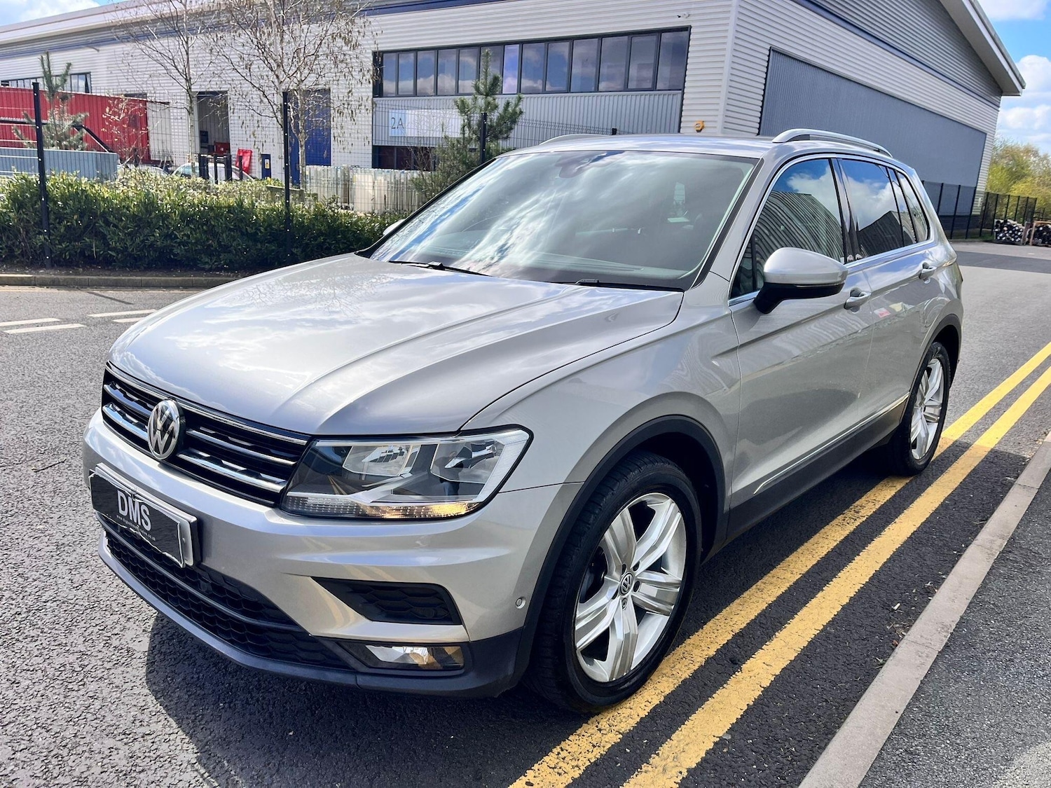 Used Volkswagen Tiguan 2020 for sale - 78127761: Photo 3