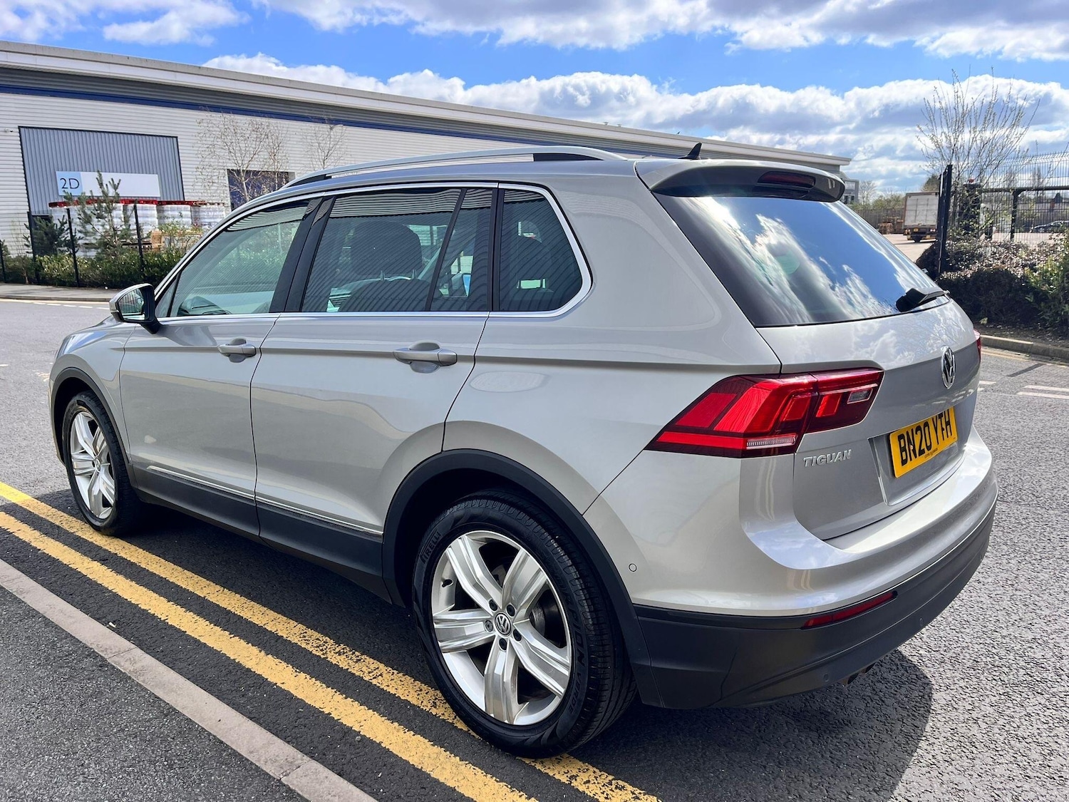 Used Volkswagen Tiguan 2020 for sale - 78127761: Photo 4