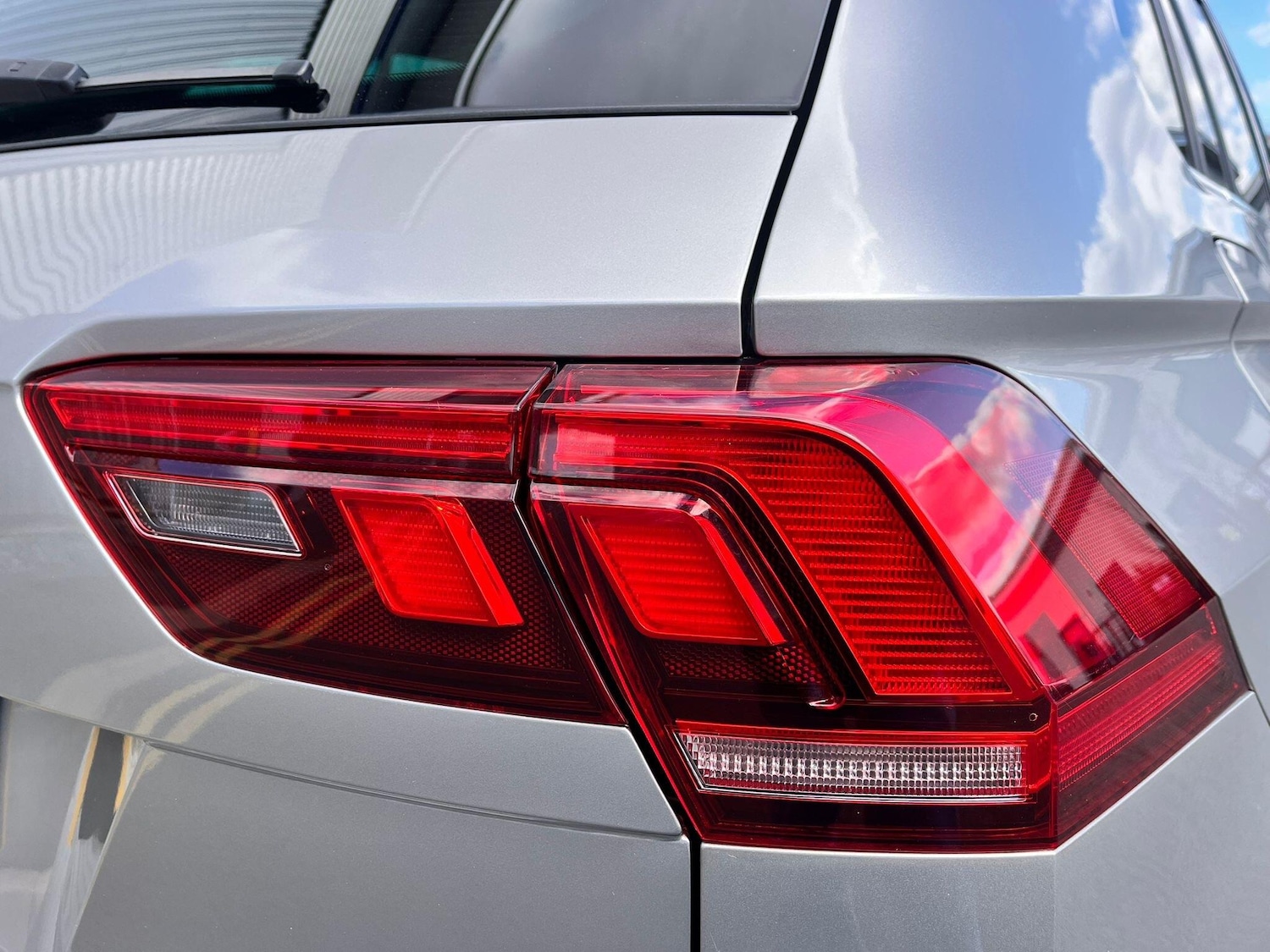 Used Volkswagen Tiguan 2020 for sale - 78127761: Photo 60