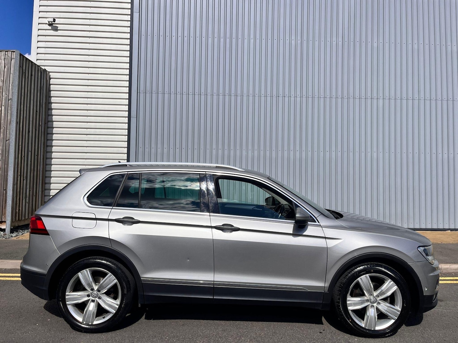 Used Volkswagen Tiguan 2020 for sale - 78127761: Photo 7