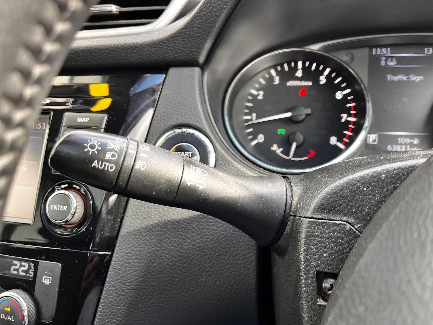 Used Nissan Qashqai 2016 for sale - 76389227: Photo 17