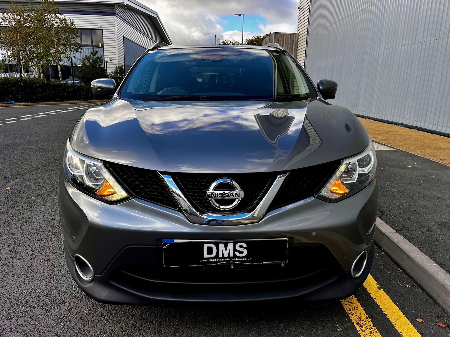 Used Nissan Qashqai 2016 for sale - 76389227: Photo 2