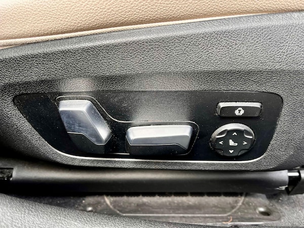 Used BMW 3 Series 2019 for sale - 75298368: Photo 24