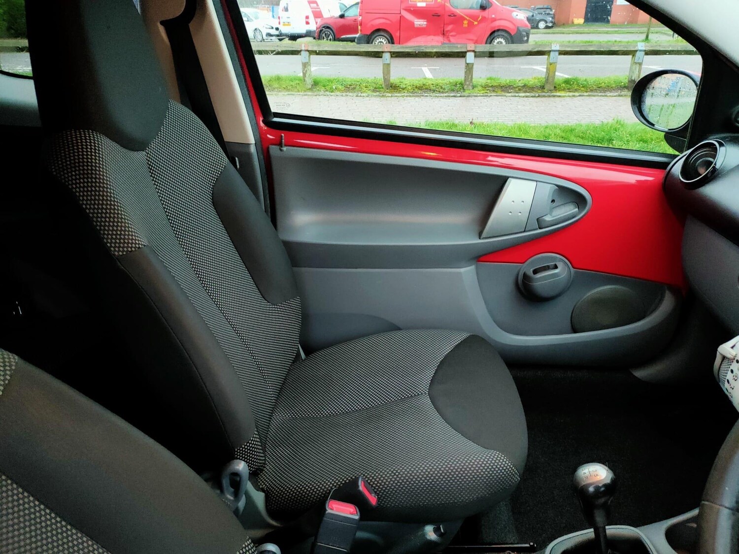 Used Toyota AYGO for sale - 77484086: Photo 16