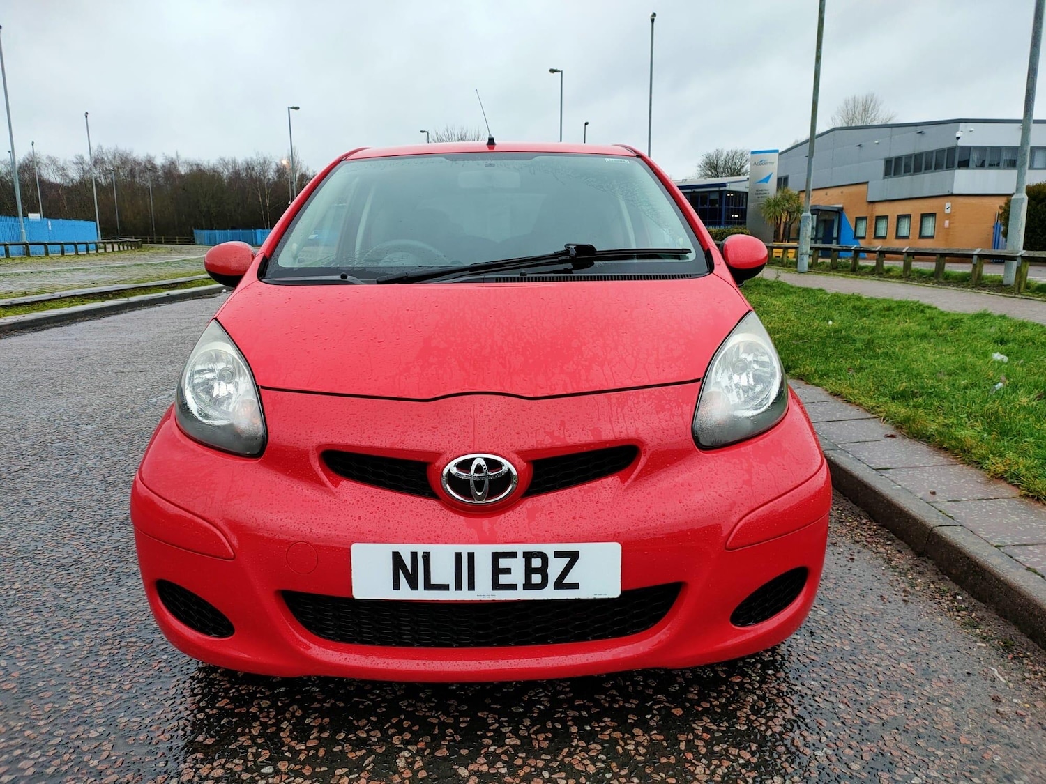 Used Toyota AYGO for sale - 77484086: Photo 2