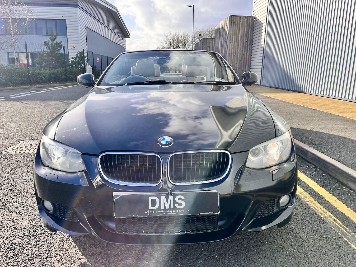 Used BMW 3 Series 2012 for sale - 77671304: Photo 2