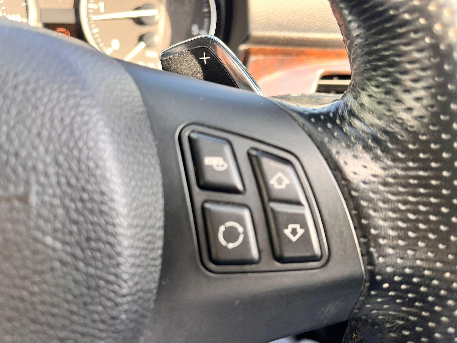 Used BMW 3 Series 2012 for sale - 77671304: Photo 23